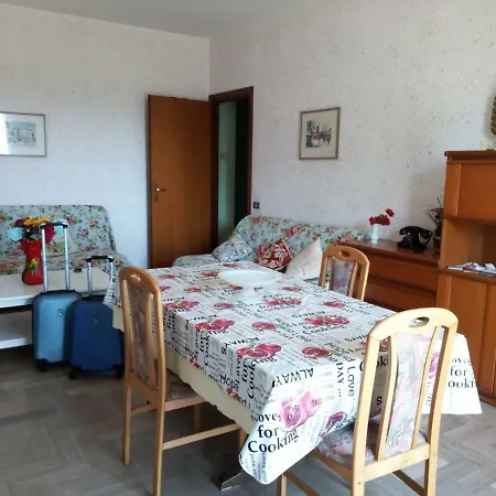 Fanciulla Di * Anzio